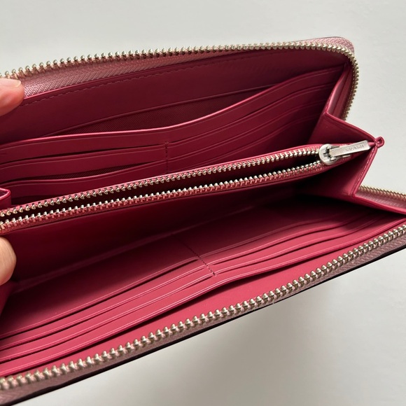 👏Host Pick❤️Coach Restored Accordion Zip Wallet With Western Rivets - Picture 8 of 11